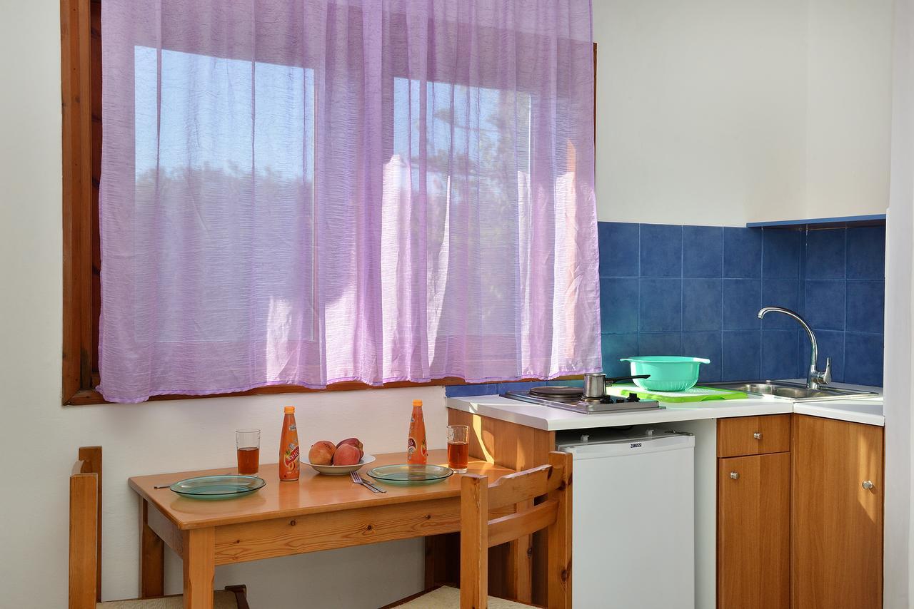 San Antonio Apartments Колимварион Экстерьер фото